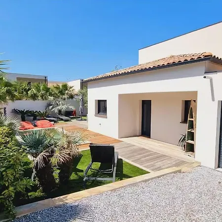 Stunning Family With Pool In Cap D'agde 阿格德