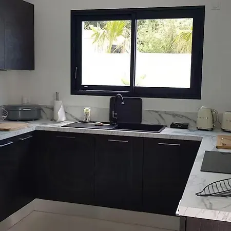 Vakantiehuis Stunning Family With Pool In Cap D'agde Agde