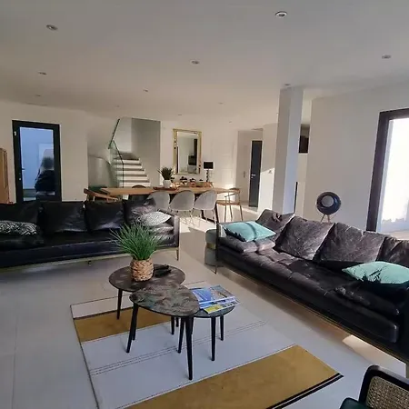 Stunning Family With Pool In Cap D'agde *