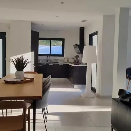 Vakantiehuis Stunning Family With Pool In Cap D'agde