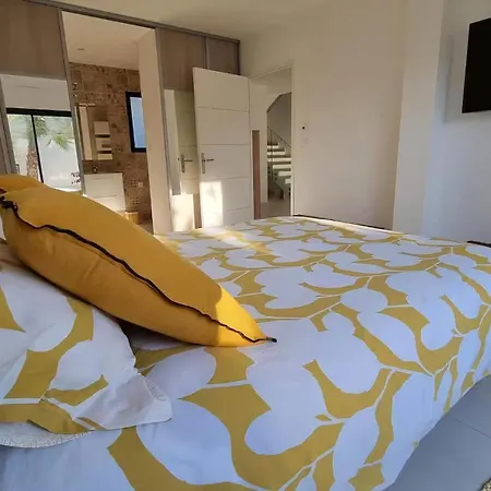 Stunning Family With Pool In Cap D'agde * アグド