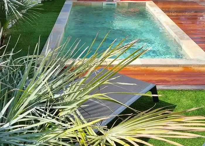 Stunning Family With Pool In Cap D'agde Prázdninový dům